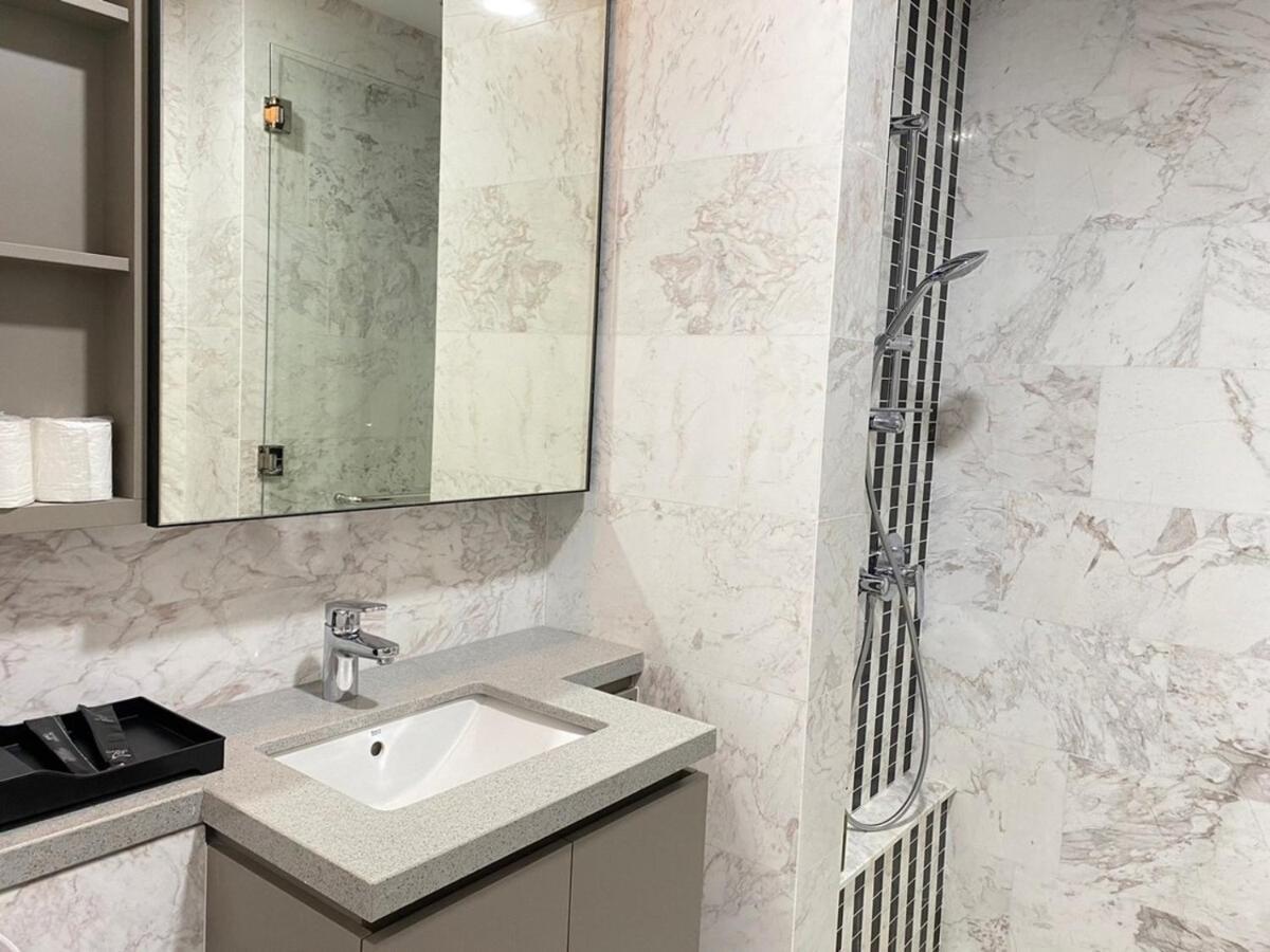 Eaton Suites Klcc Kuala Lumpur Exteriör bild