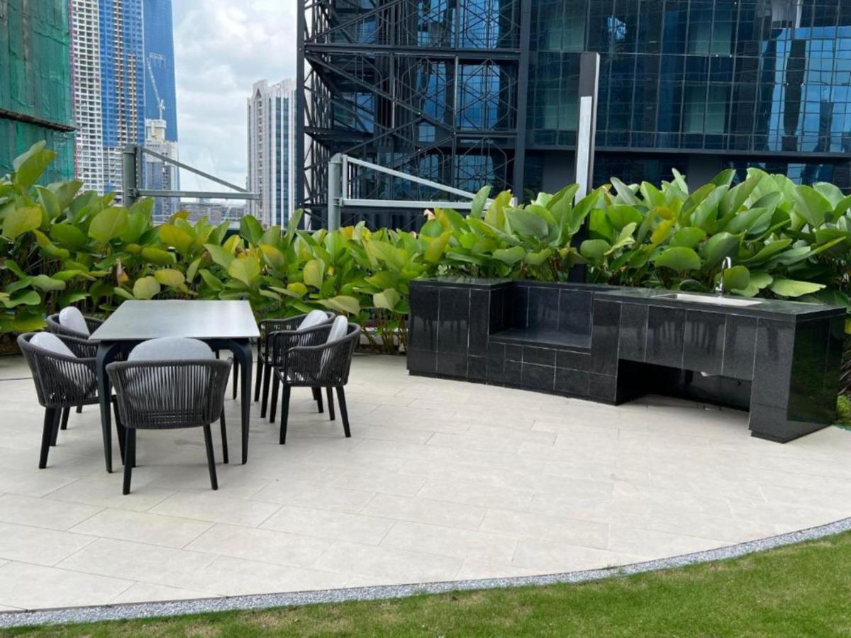 Eaton Suites Klcc Kuala Lumpur Exteriör bild